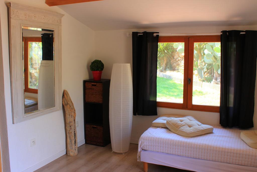 Caseddu Di Poggiale Figari (Corsica) Room photo